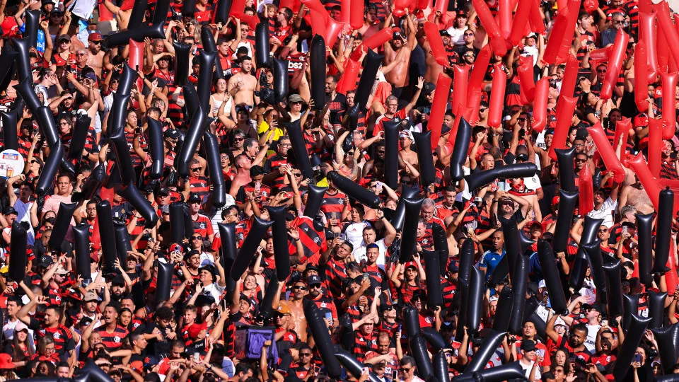 Justiça afasta organizada do Flamengo que voltou aos estádios há 2 semanas